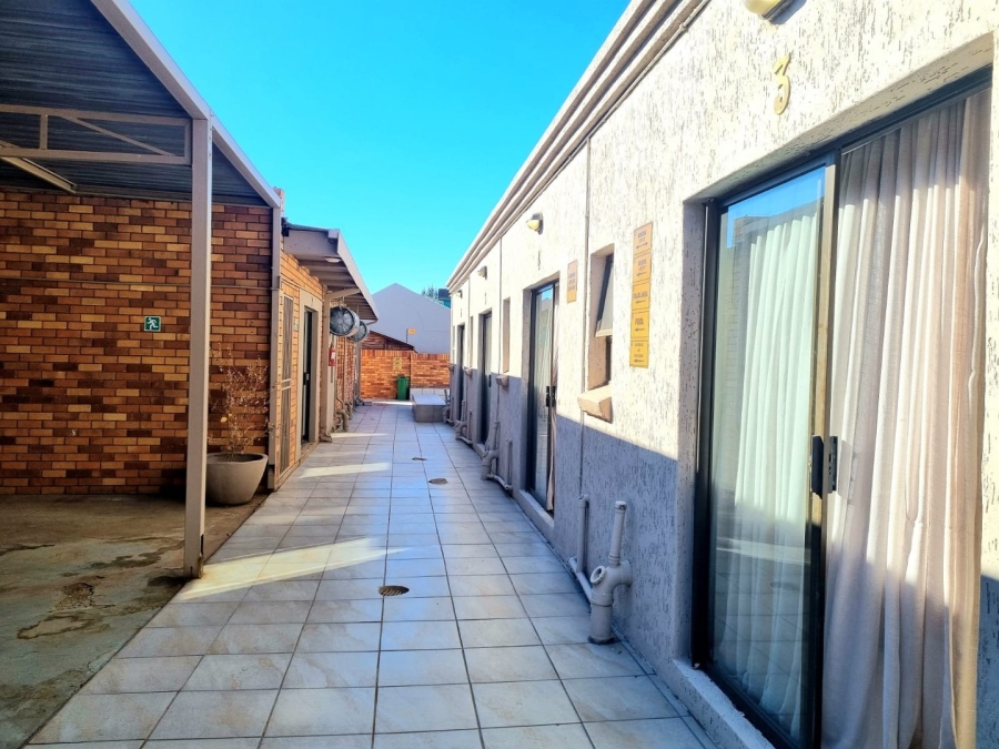 Commercial Property for Sale in Minerva Gardens Northern Cape